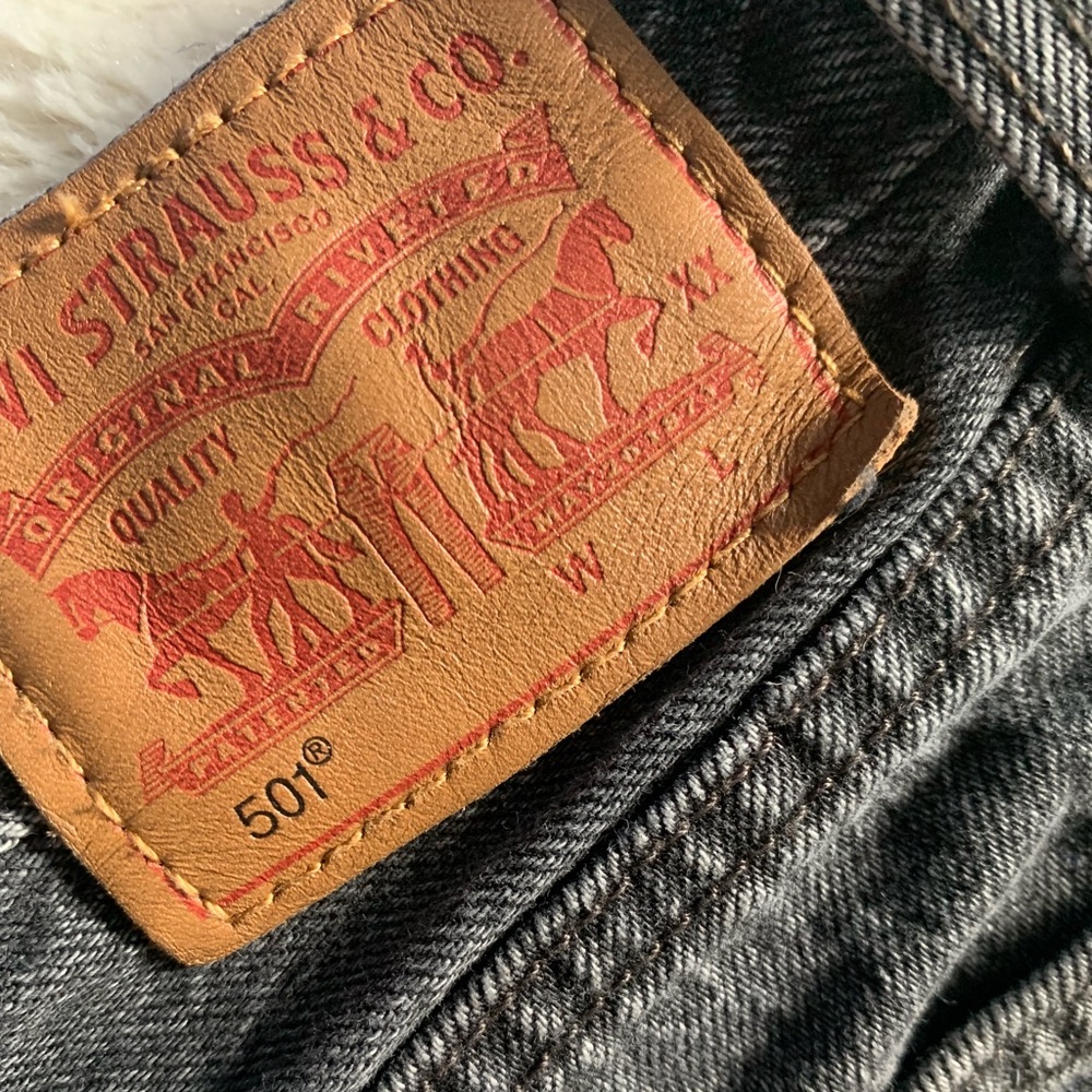 Levi 501 button up shorts